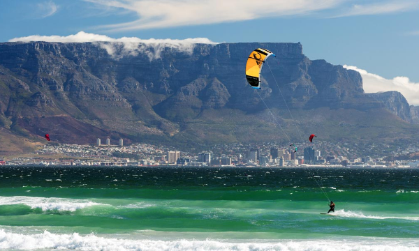 CAPE TOWN - shark bite !! ZRUŠENO !!